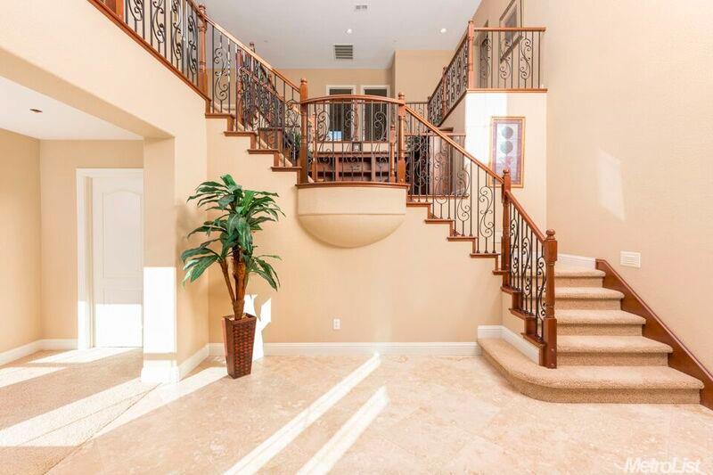 For Sale: 5020 Monteverde Ln Lincoln, CA 95648