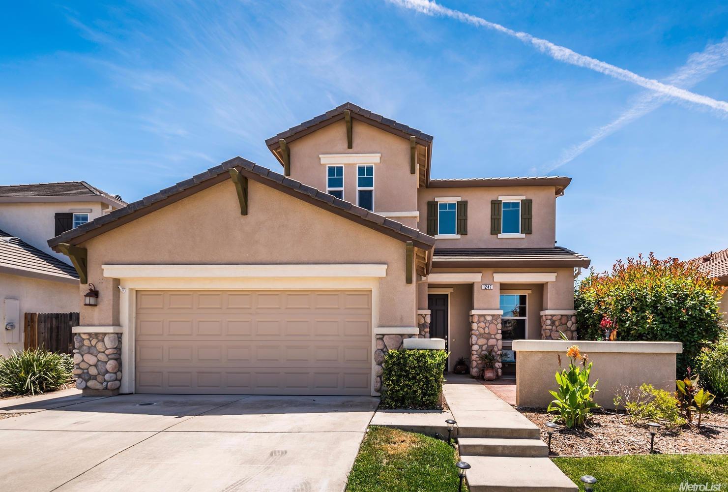 For Sale: 1247 Torrington Ln Lincoln, CA 95648
