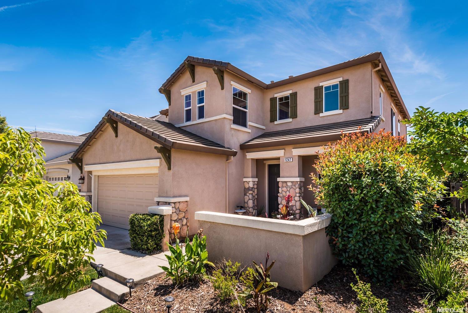 For Sale: 1247 Torrington Ln Lincoln, CA 95648