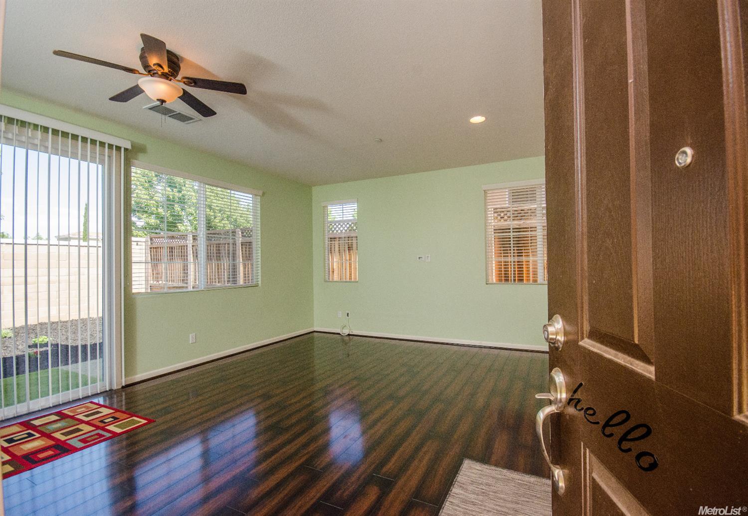 For Sale: 824 Equinox Loop Lincoln, CA 95648
