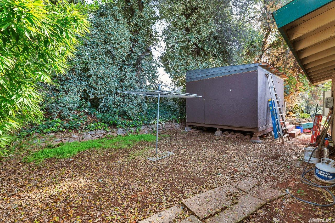 7760 Santos Rd