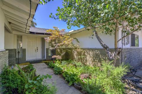 11075 Oak View Ter