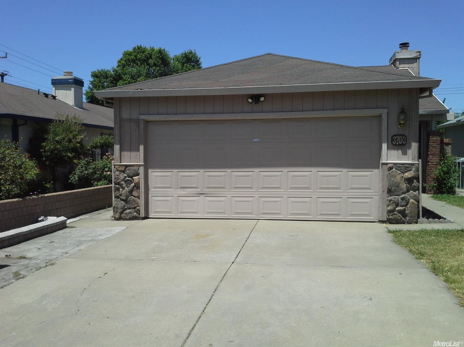 For Sale: 3703 Jonko Ave North Highlands, CA 95660