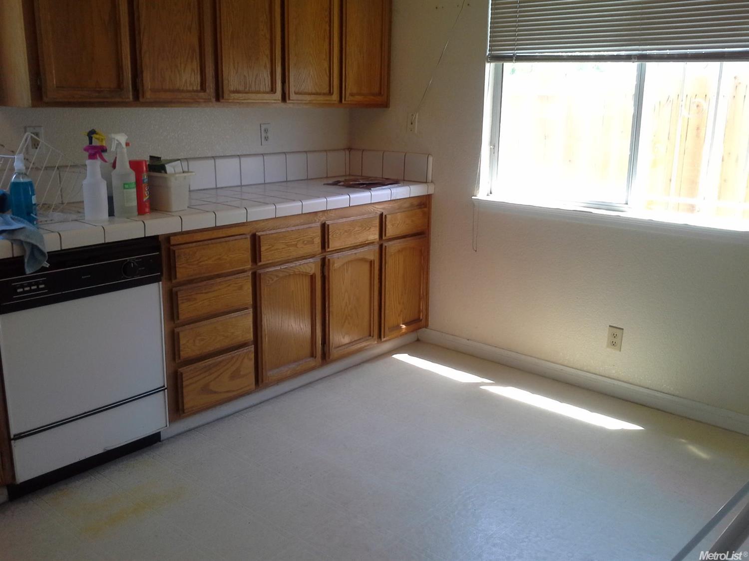 For Sale: 3703 Jonko Ave North Highlands, CA 95660