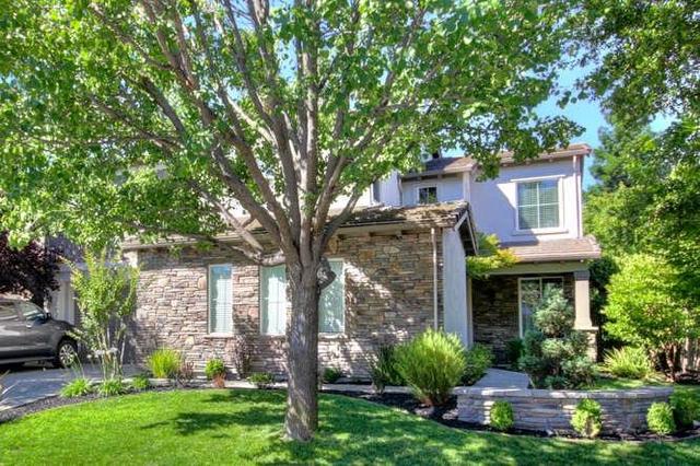 281 Aerie Ct