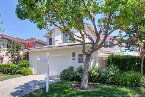1813 Nighthawk Cir