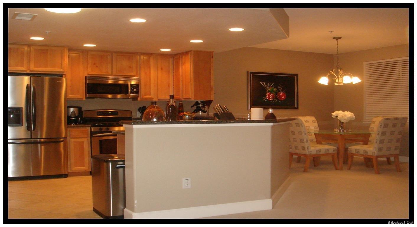 For Sale: 1501 Secret Ravine Pkwy #APT 321 Roseville, CA 95661