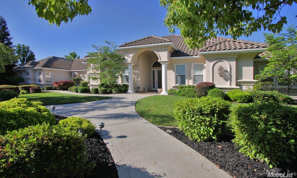 For Sale: 8819 Old Country Rd Roseville, CA 95661