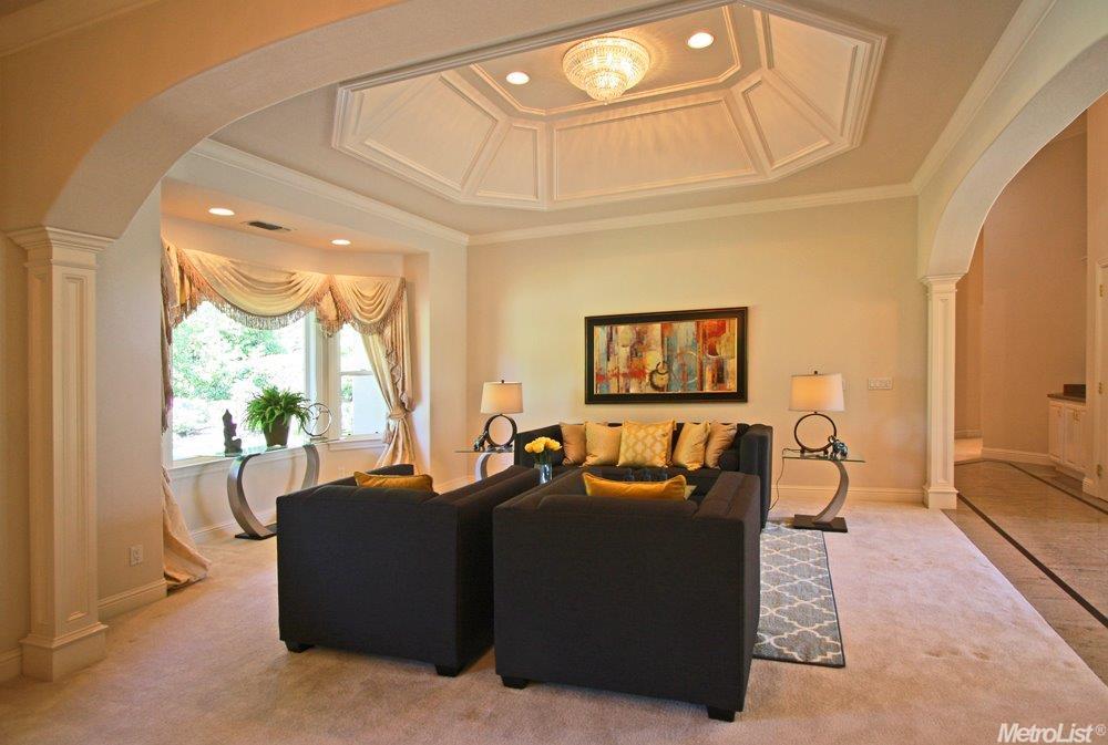 For Sale: 8819 Old Country Rd Roseville, CA 95661