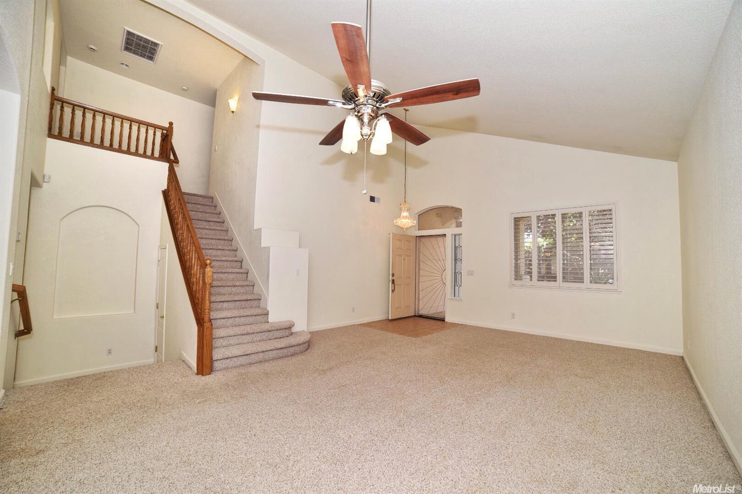 For Sale: 1048 Caswell Dr Roseville, CA 95661
