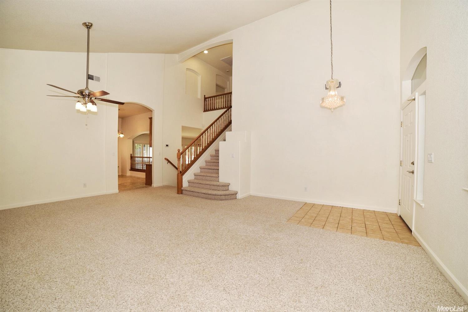 For Sale: 1048 Caswell Dr Roseville, CA 95661
