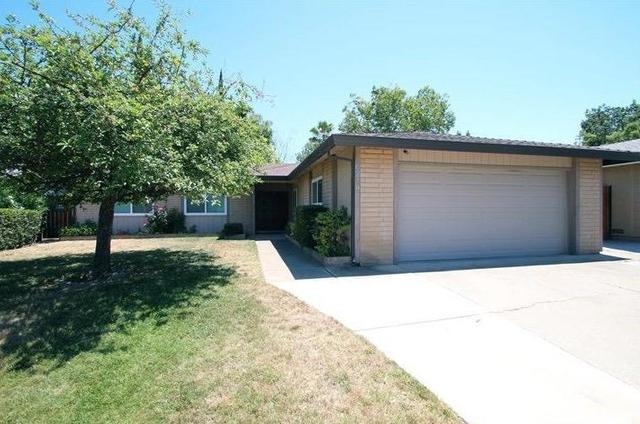 6216 Pecan Ave