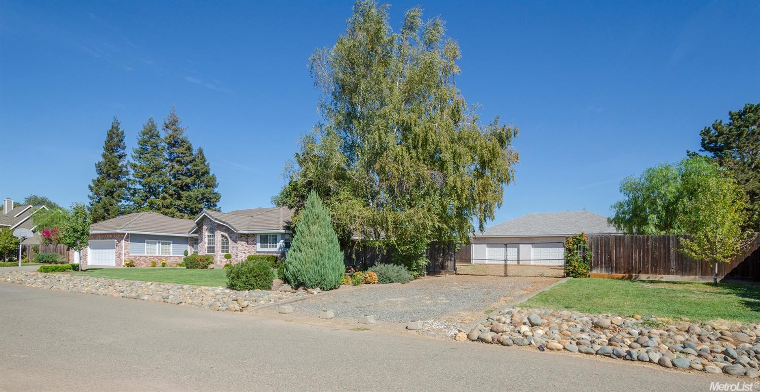 6822 Rock Ranch Dr