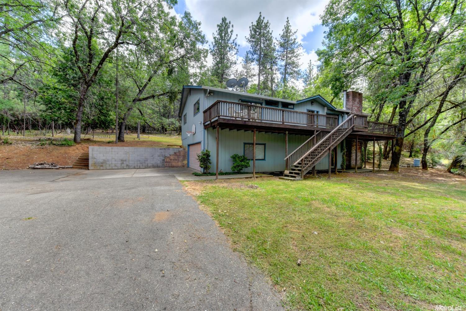 For Sale: 2306 Pleasant Valley Rd Placerville, CA 95667