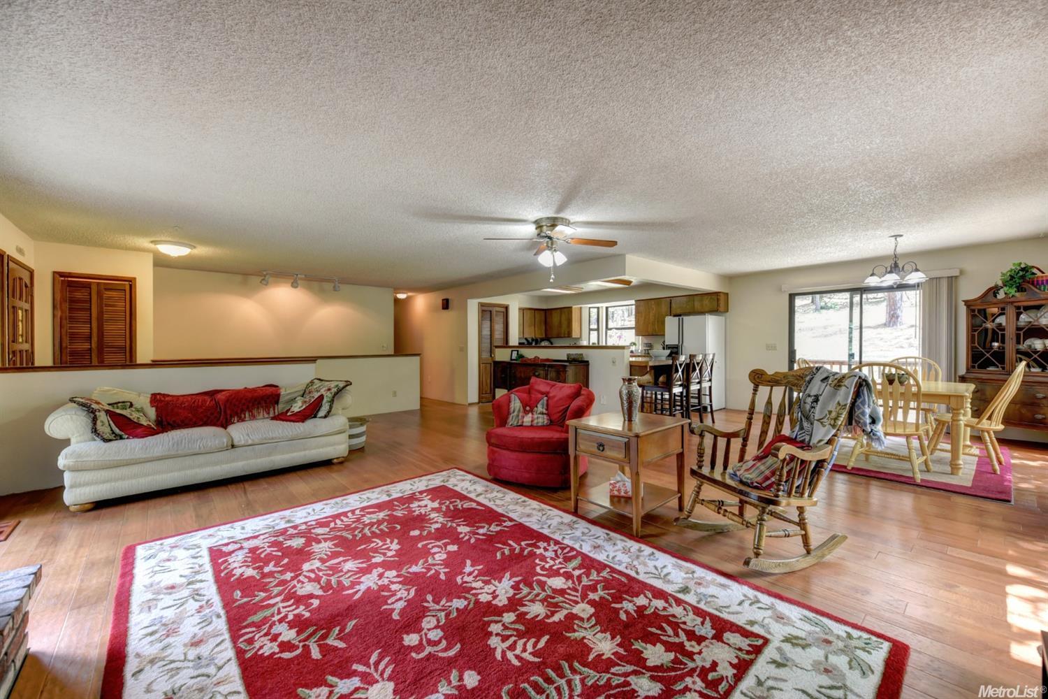 For Sale: 2306 Pleasant Valley Rd Placerville, CA 95667