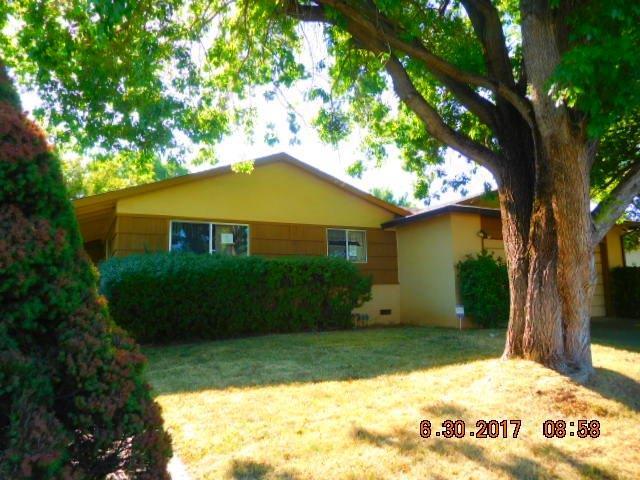 2610 Zinfandel Dr