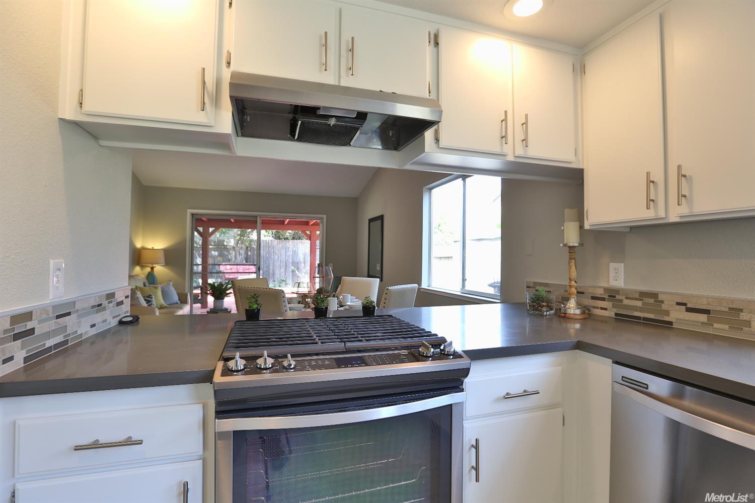 For Sale: 2247 Green Blossom Rancho Cordova, CA 95670
