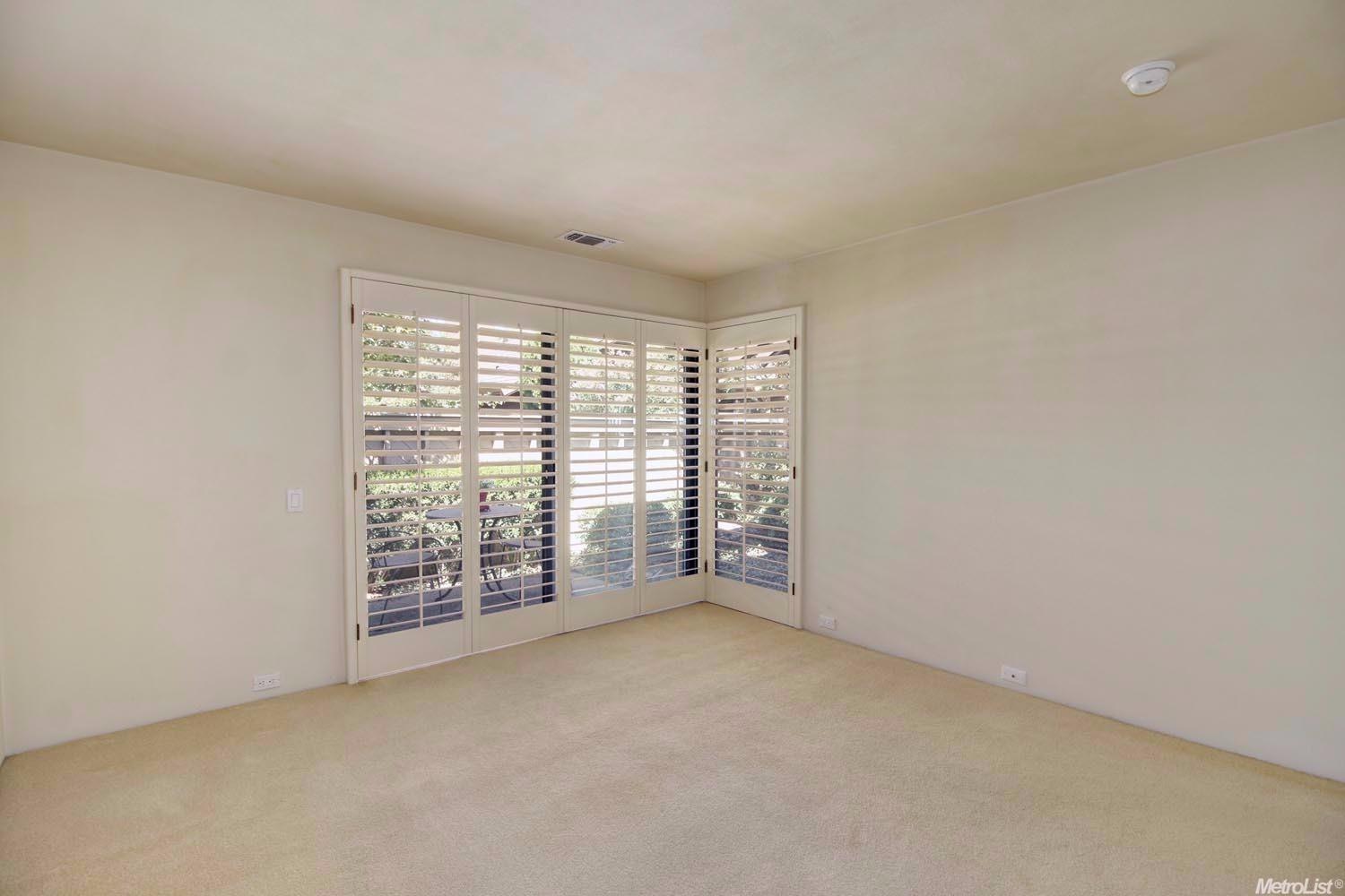 1808 Discovery Village Ln