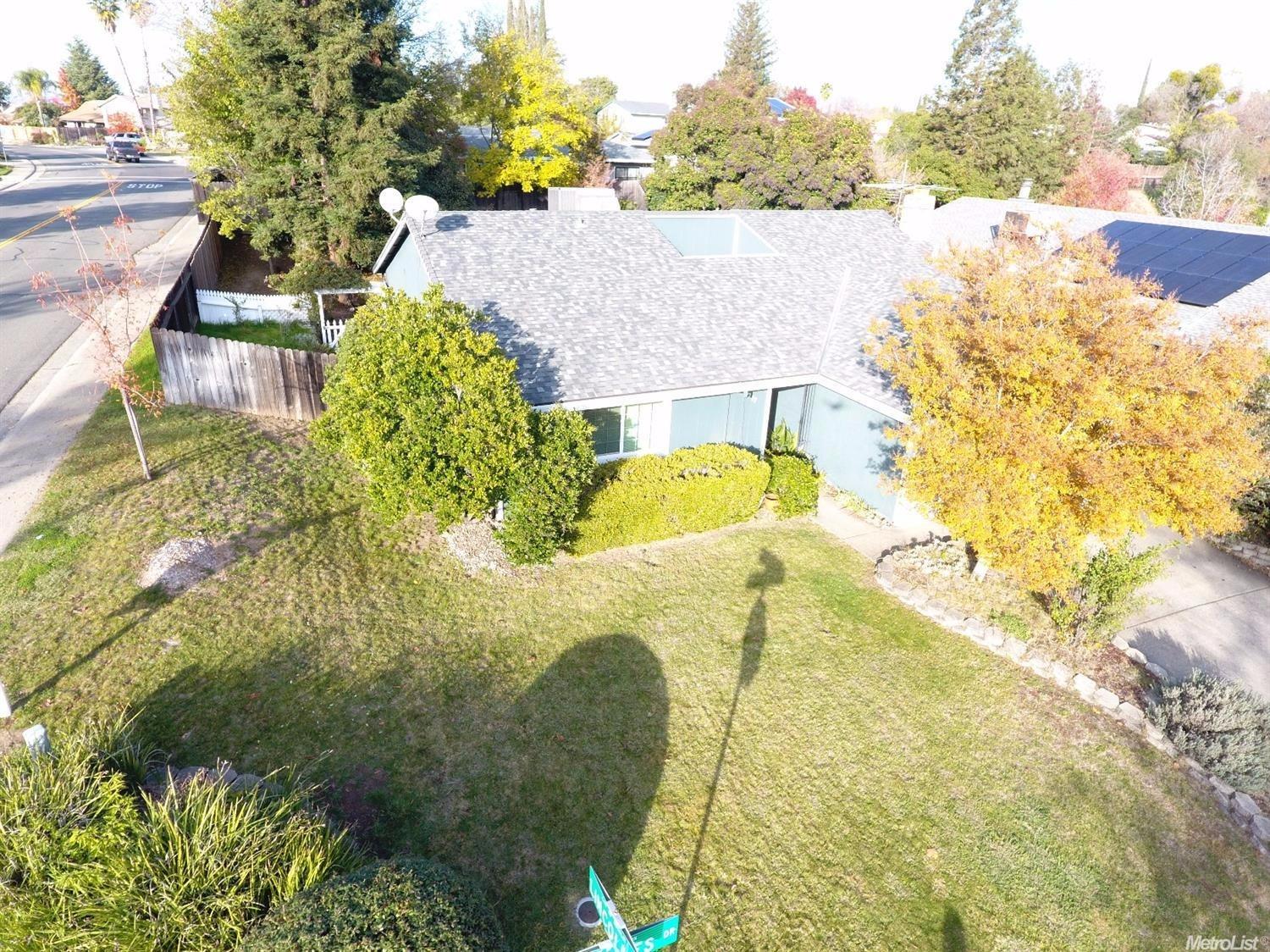 2217 Pinnacles Dr