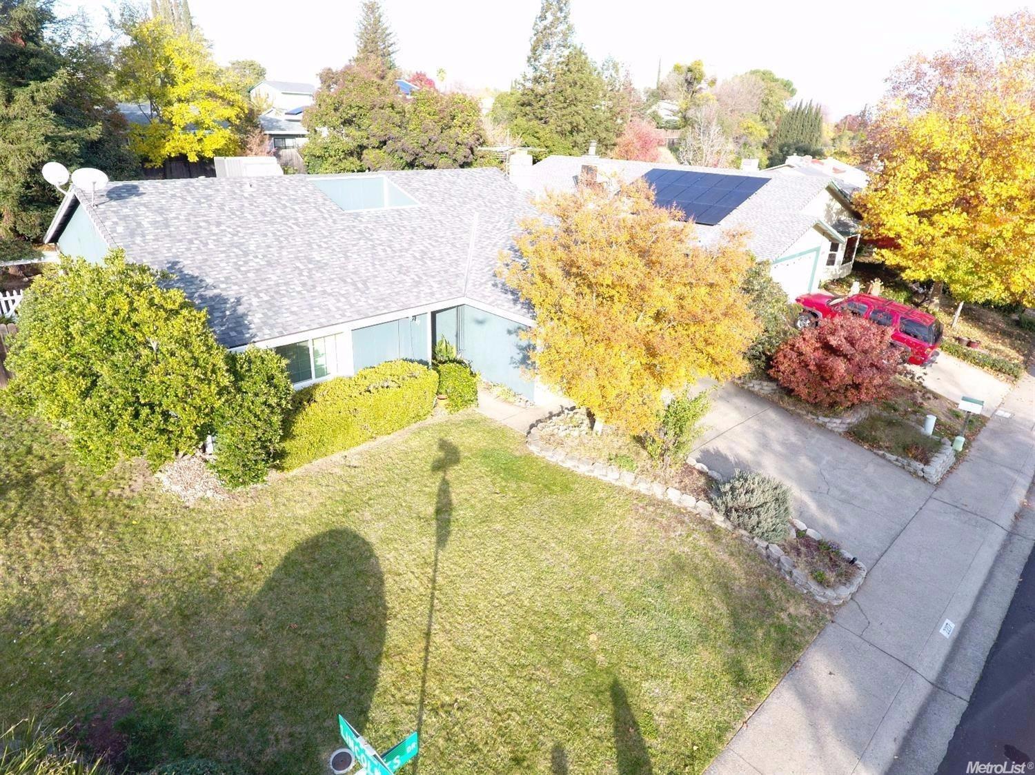 2217 Pinnacles Dr