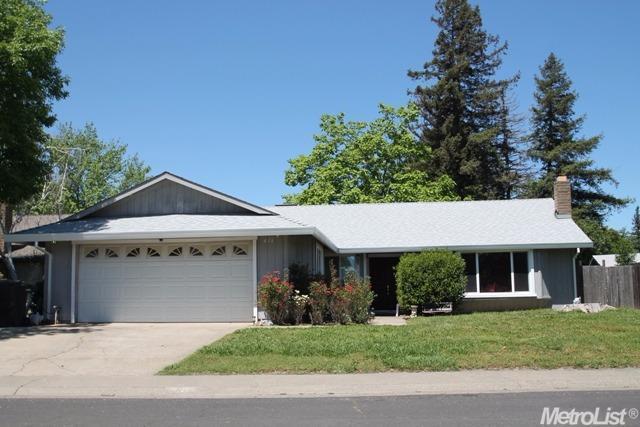 103 Bryan Ave