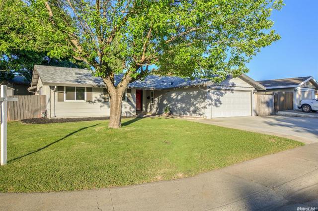 103 Bryan Ave