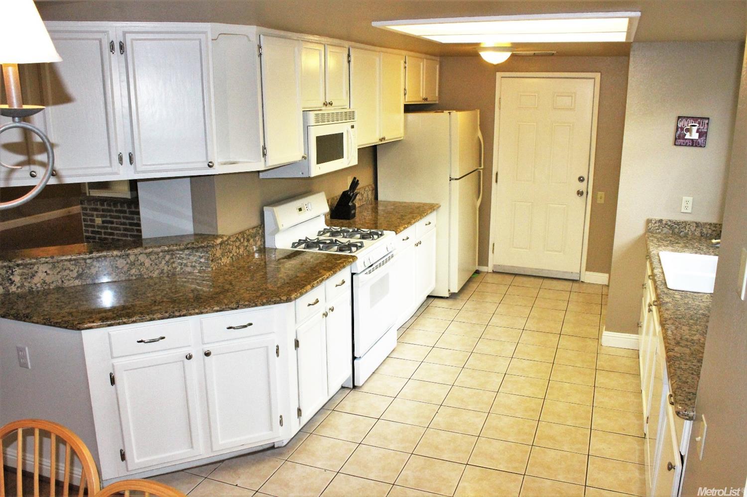 For Sale: 1308 Len Way Roseville, CA 95678