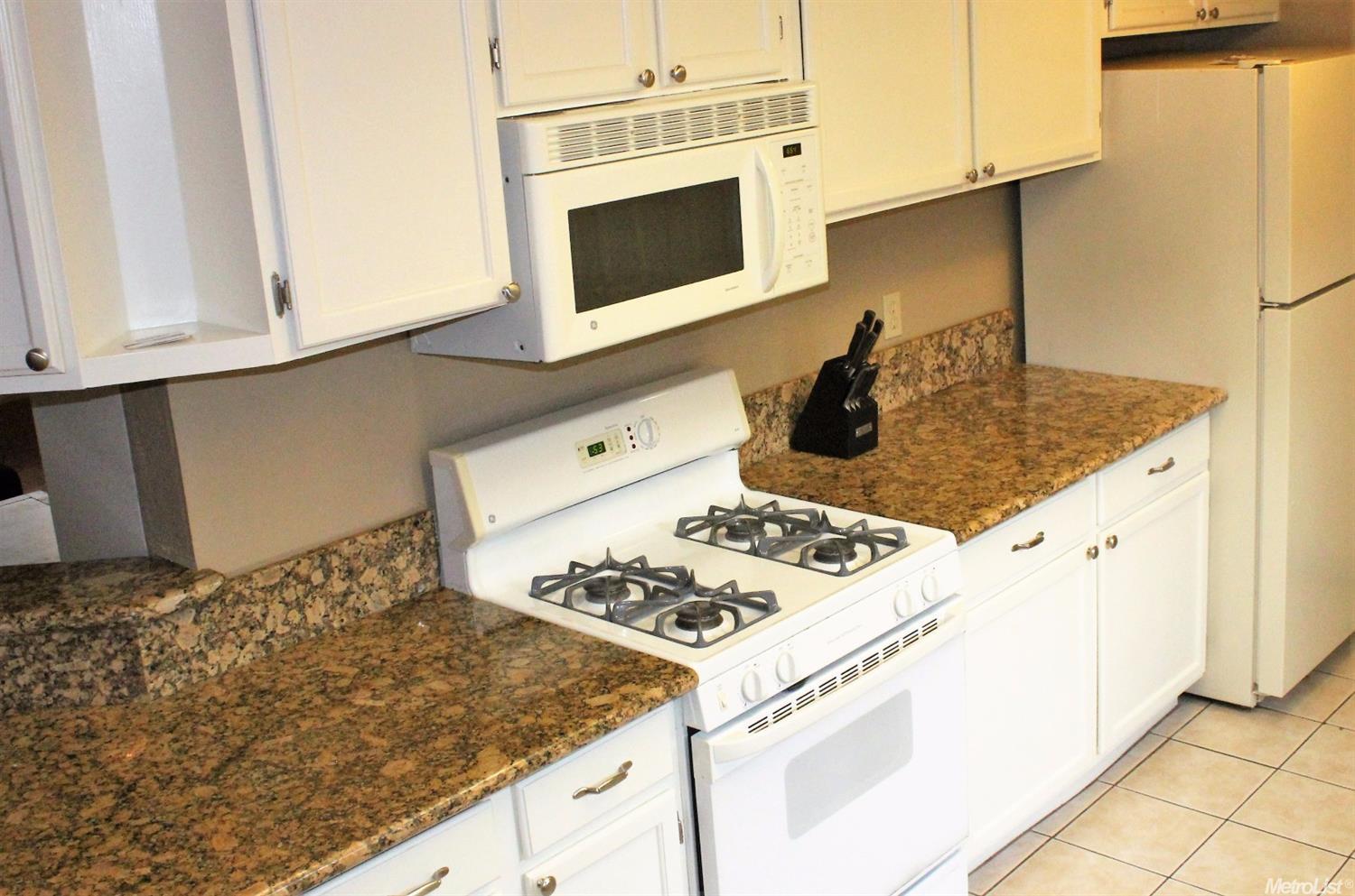 For Sale: 1308 Len Way Roseville, CA 95678