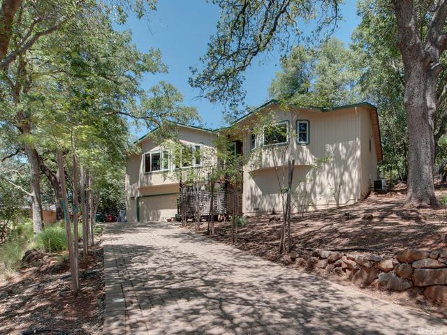 4060 Prairie Falcon Dr