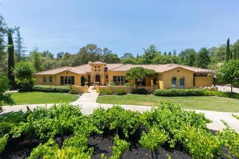 5731 Gold Leaf Ln