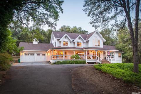5731 Gold Leaf Ln