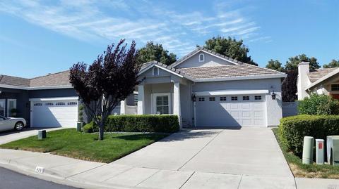 1030 Amber Ridge Ln