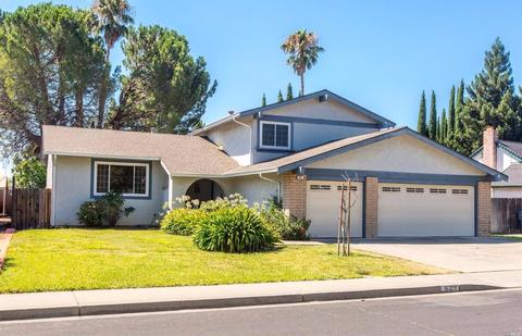 260 Bowline Dr