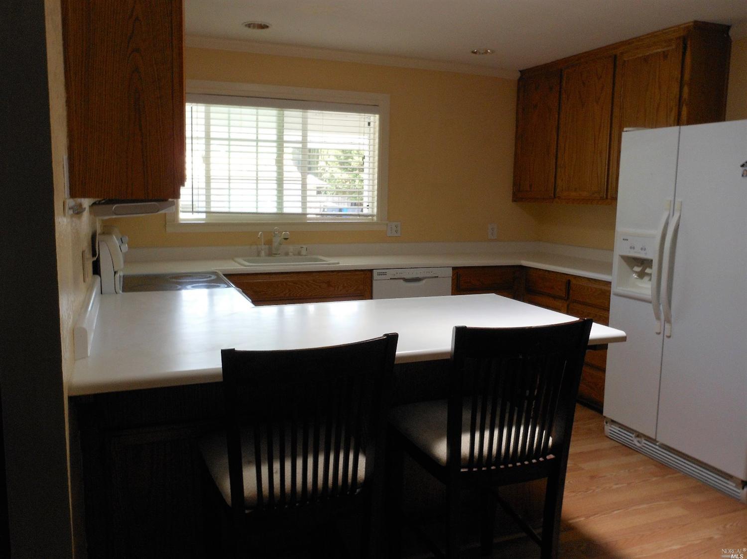 For Sale: 500 Beelard Dr Vacaville, CA 95687