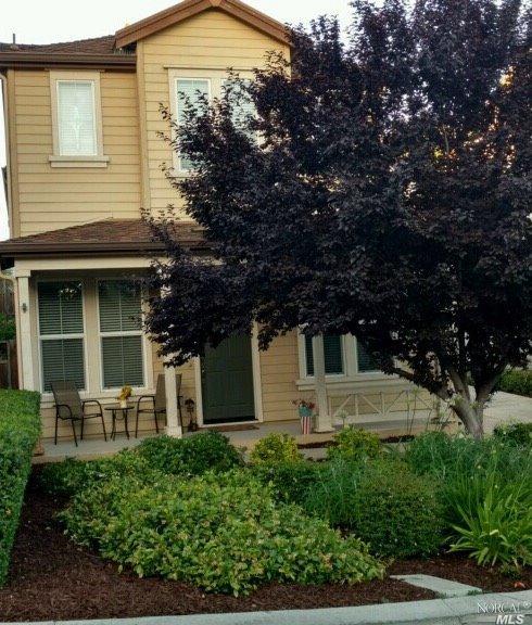 For Sale: 1128 Amber Ridge Ln Vacaville, CA 95687