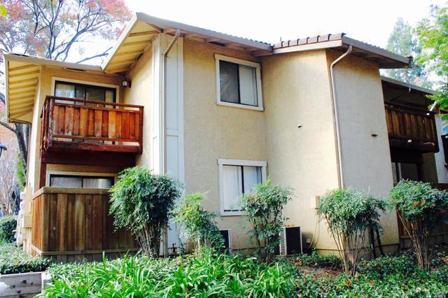 646 Arcadia Dr