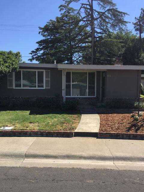 41 1st St