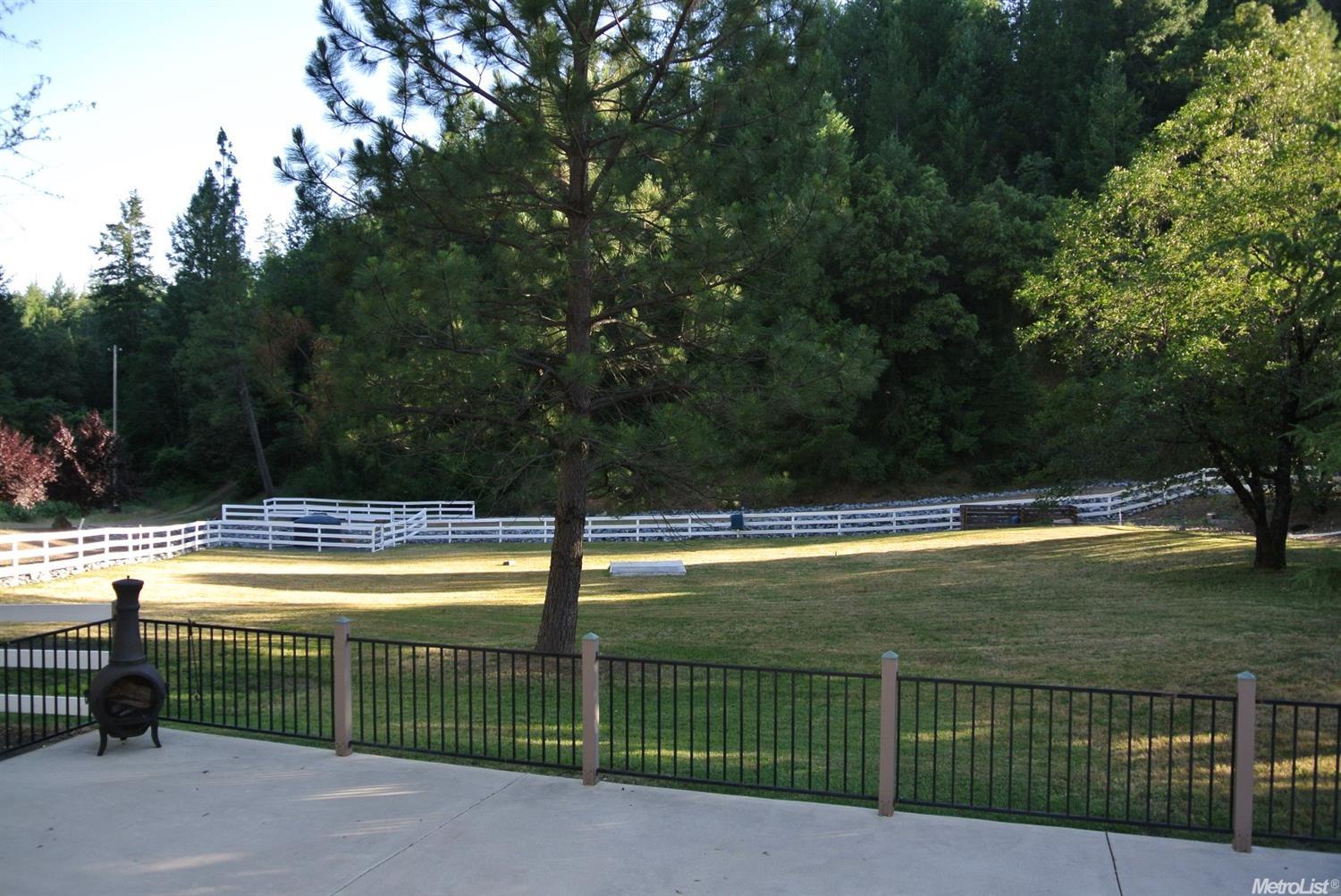 For Sale: 23480 Grandview Dr Colfax, CA 95713