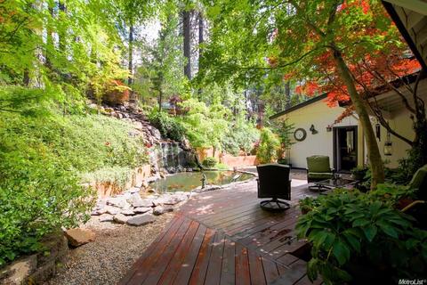 5551 Gilmore Rd