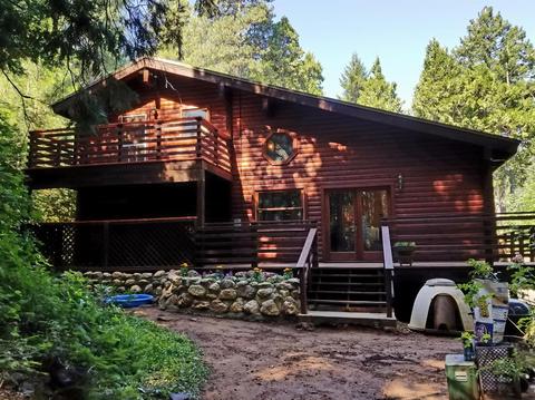 5551 Gilmore Rd