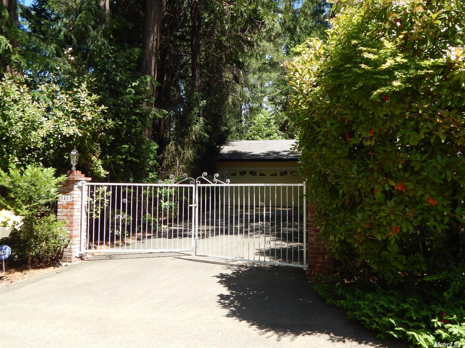 For Sale: 5463 Gilmore Rd Pollock Pines, CA 95726