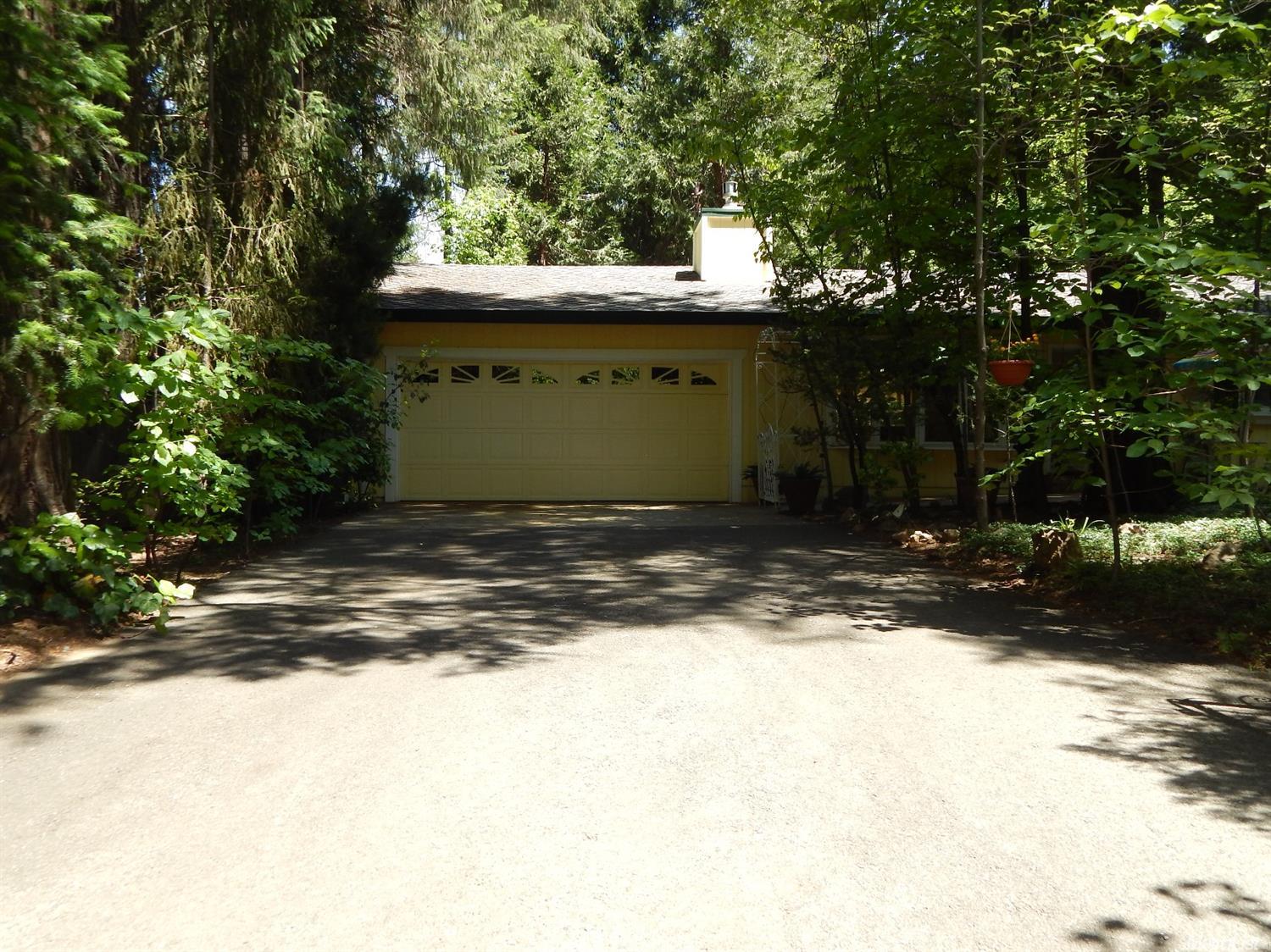 For Sale: 5463 Gilmore Rd Pollock Pines, CA 95726