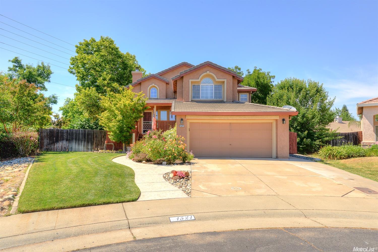 For Sale: 1521 Verbena Way Roseville, CA 95747