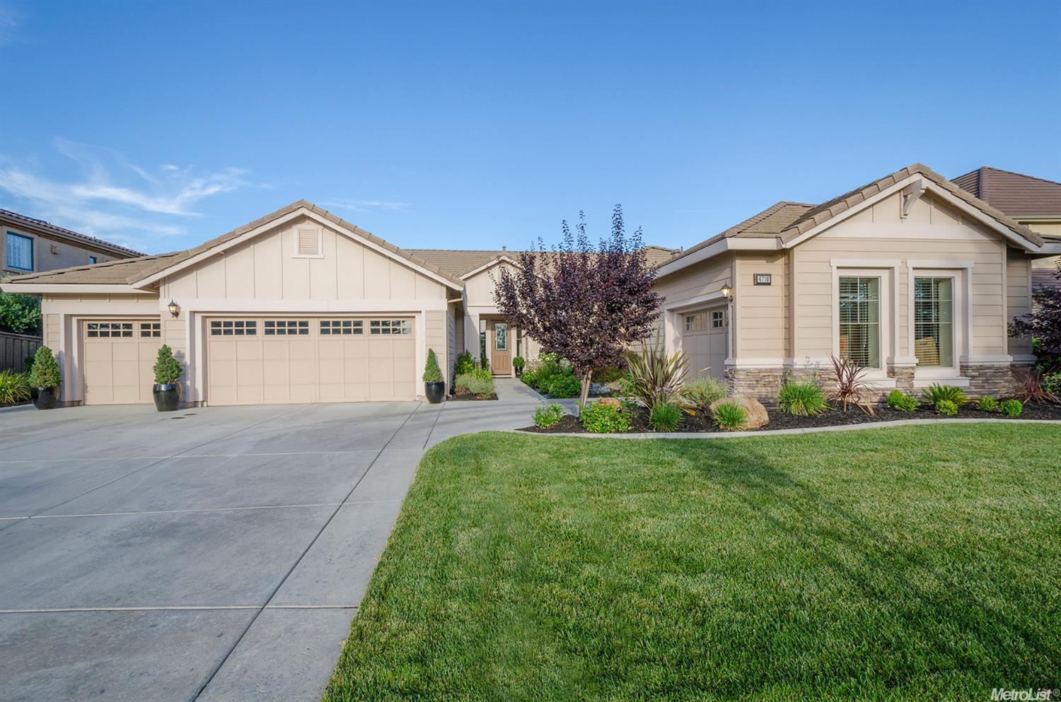 For Sale: 4710 Waterstone Dr Roseville, CA 95747