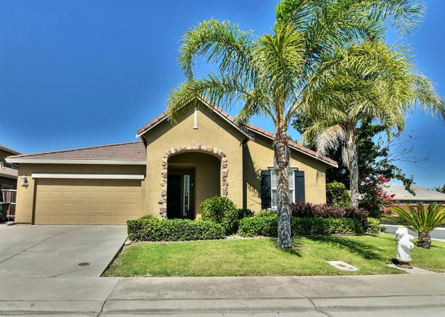 10227 Canadeo Cir