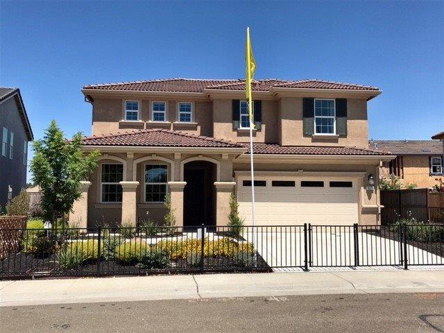10227 Canadeo Cir