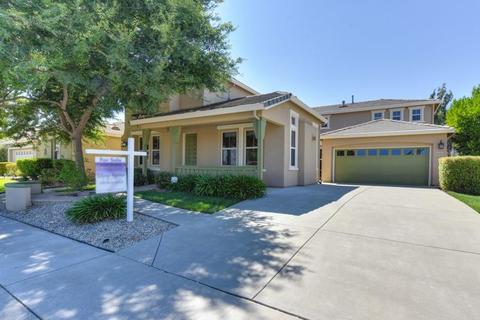 10533 Fossil Way