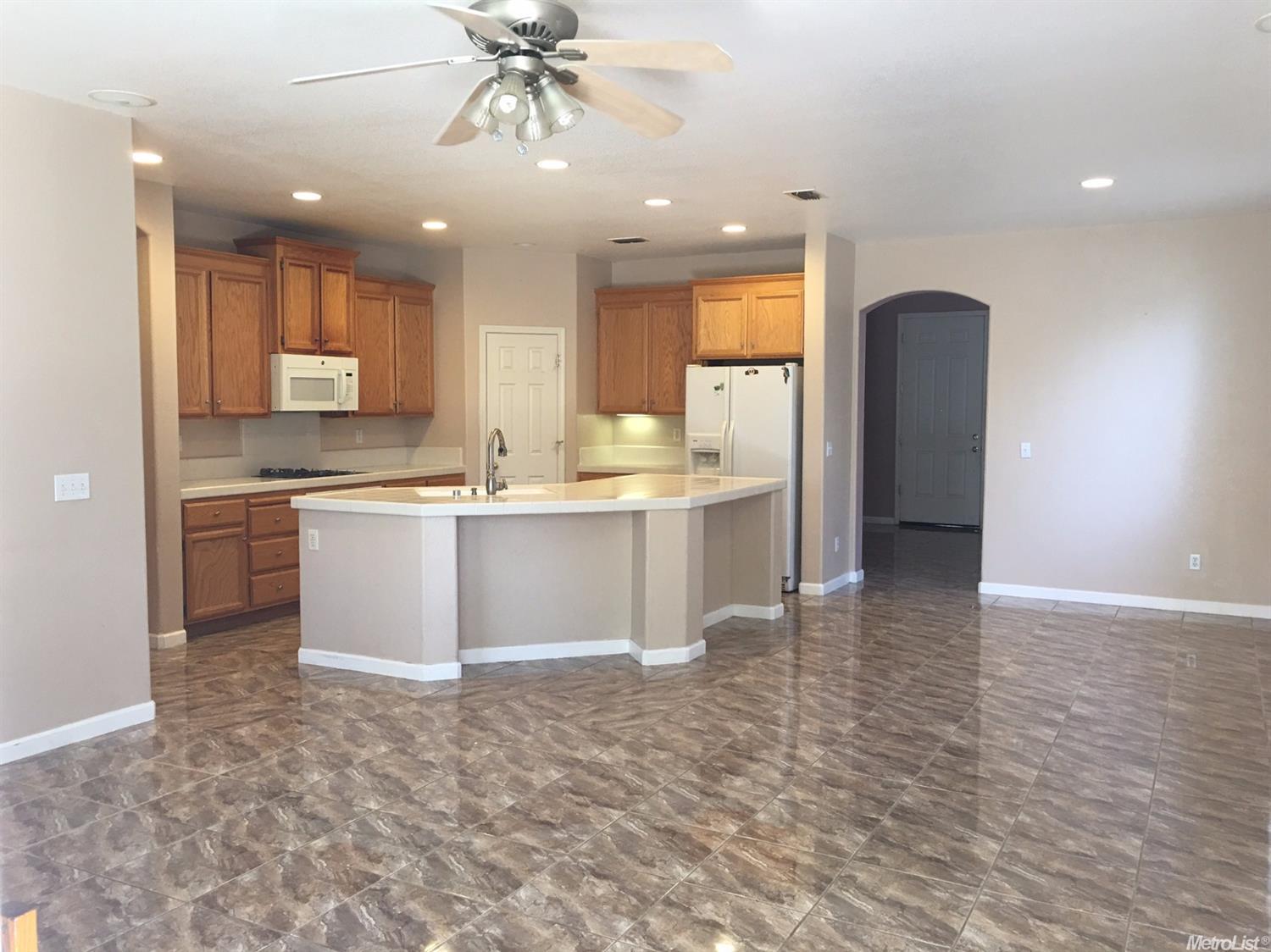 For Sale: 9721 Westfalen Way Elk Grove, CA 95757