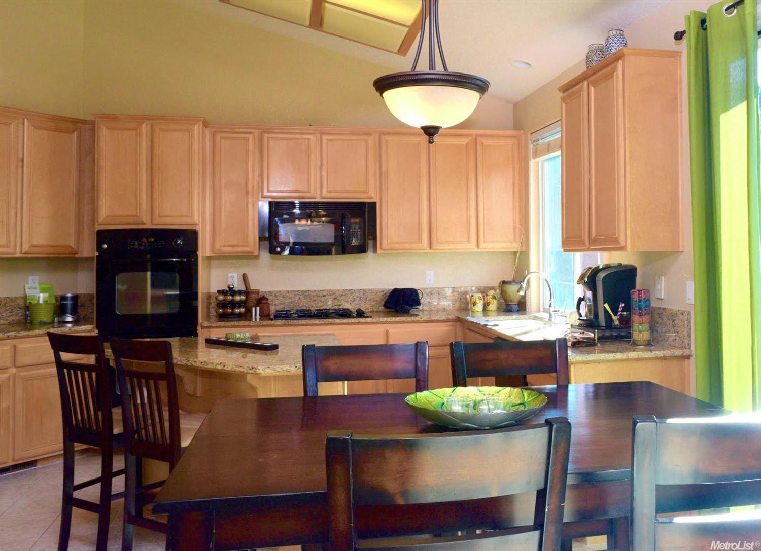 For Sale: 3435 Marsh Creek Way Elk Grove, CA 95758