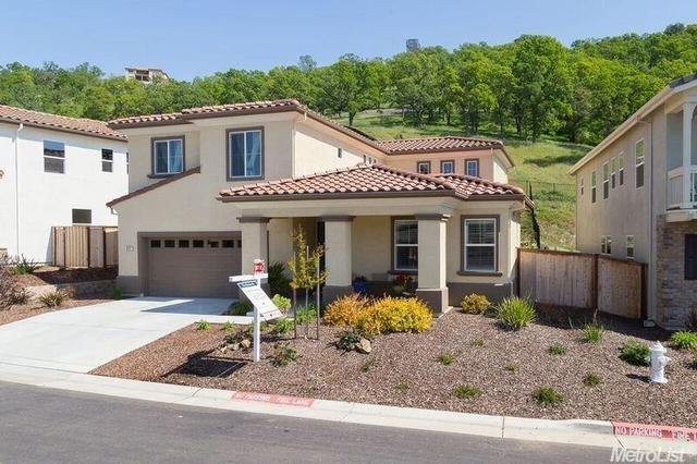 852 Hildebrand Cir
